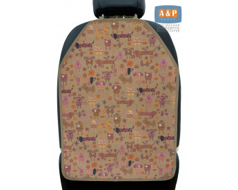 Накидка на спинку сиденья автомобиля. Цвет: собаки на бежевом фоне.